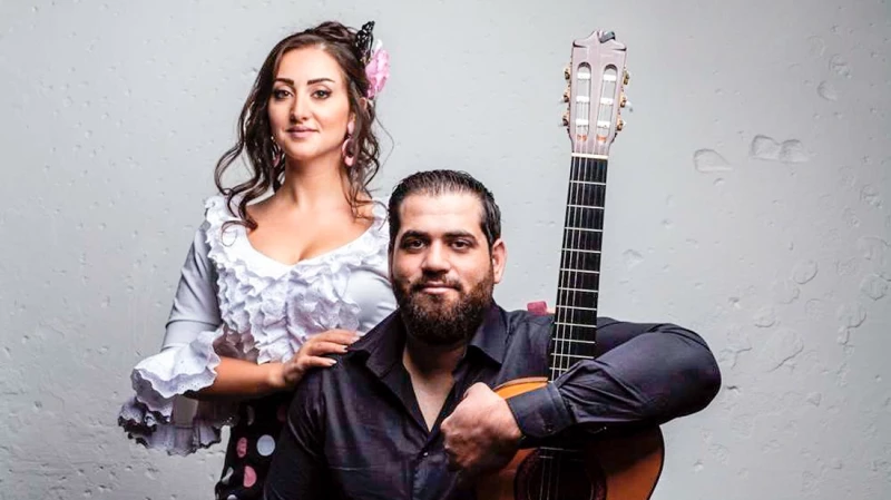 Athrodeel - Soprano i guitarra flamenca.